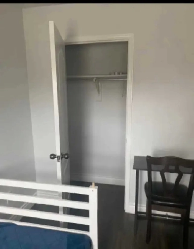 One Private Furnished Room to Rent in Brampton
