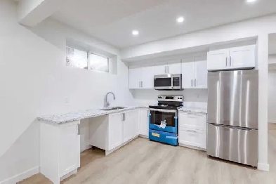 2Bed, 1 Bath Legal Suite Basement for rent in Windermere Image# 10