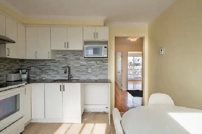 À louer - 4 ½ | RÉNOVÉ cuisine 2025 Image# 1