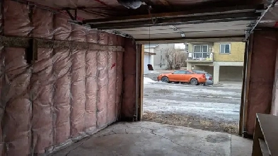 Garage in Beltline for 249 Image# 1