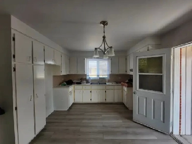 Grand 3 ½ -NOUVEAU ROSEMONT (Lacordaire & Rosemont) Image# 1