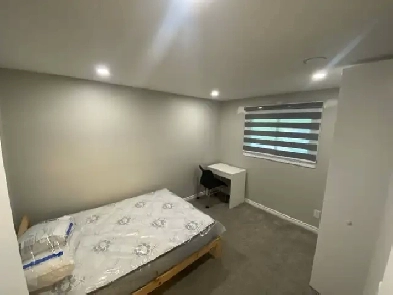 Waterloo Room for Rent SUMMER SUBLET