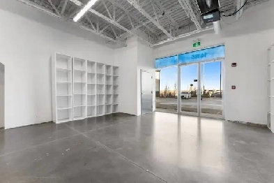 Prime Commercial Space for Lease! Image# 2