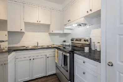 4 1/2, 3,chambres,bedrooms,louer,rent,downtown,CDN Image# 1