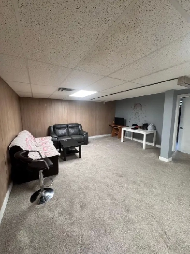 basement for rent Image# 5