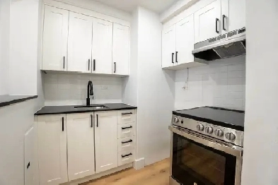 1 MOIS GRATUIT – Studio et 1 Ch. à 2 pas des Universités Image# 1