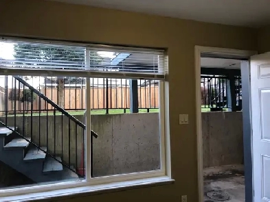 Bright Cozy 1 bedroom in Newton Surrey