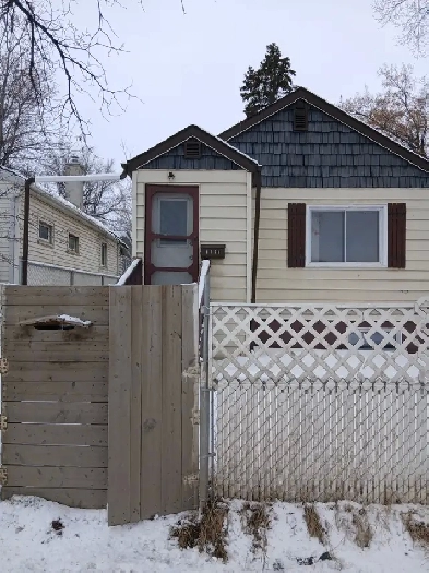 A Comfort and Cozy House for Rent