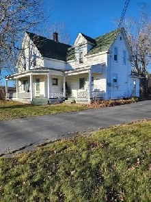 RESIDENTIAL OR COMMERCIAL  OPPORTUNITY 3.5600 ACRES