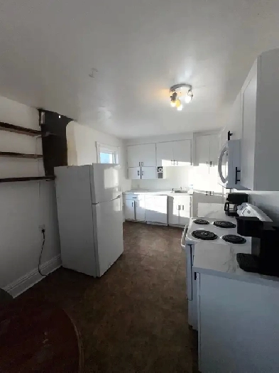 6 Bedroom with Office In Ptbo All inclusive