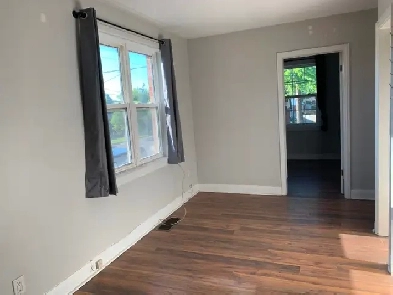 SOUTH END 1 BDRM APARTMENT  QUIET LOCATION AVAILABLENOW