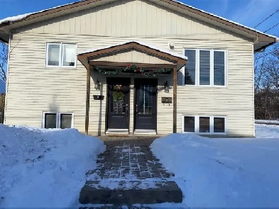 1er MARS - BEAU LOGEMENT 3CHAMBRES PRÈS DE LA MARINA D'AYLMER Image# 1