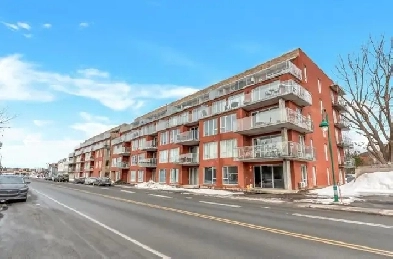 3 et 4,5 disponible juillet saint lambert Image# 1