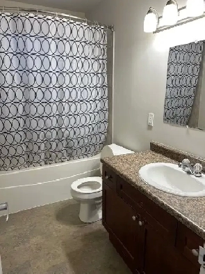 Wainwright AB 3BR townhouse for Rent