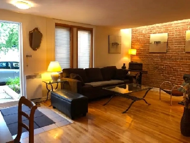 SUPERBE 4 ½ MEUBLÉ AVEC JARDINET ET COUR ARRIÈRE – LE PLATEAU