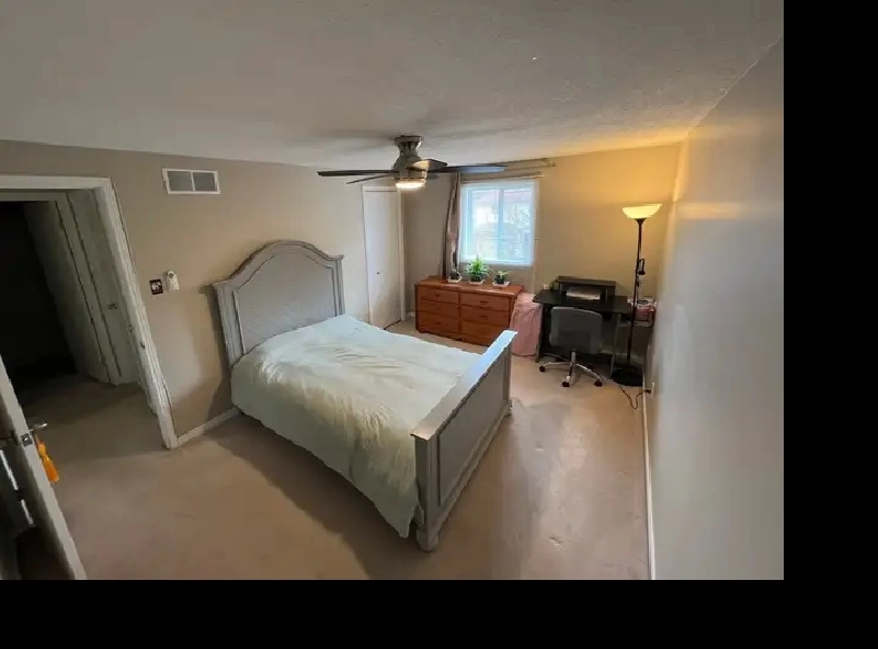 $950 Room for Rent