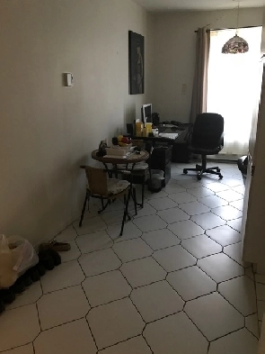 Studio avec Électros– Centre-ville / Papineau Image# 1