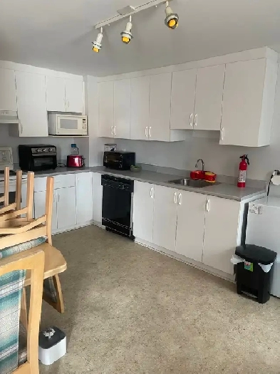 LOYER 3 1/2 CHARLESBOURG