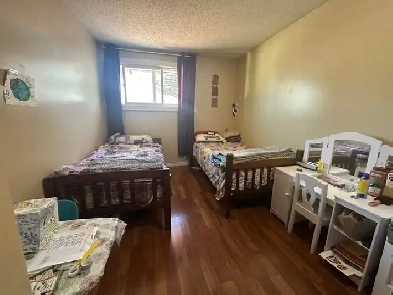 Room for Rent- IMMEDIATE AVAILABILITY NEXT MONTH-$650/month Image# 1