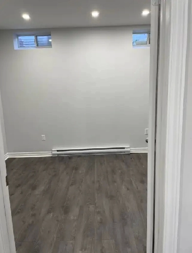 A furnished/shared room for rent in Mississauga from April 1st