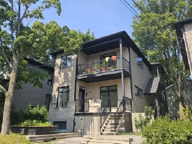 4 1/2 lumineux à Sainte-Foy | Près Université Laval et des ponts