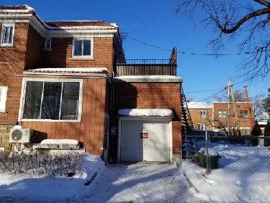 FURNISHED STUDIO IN THE BASEMENT Image# 4