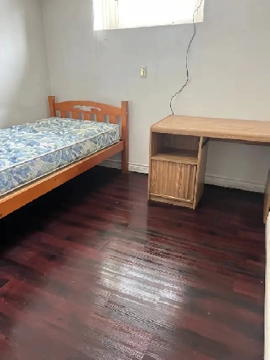 5 min Walk to Franklin/Barlow MaxBell train/ 9 min Downtown Image# 9