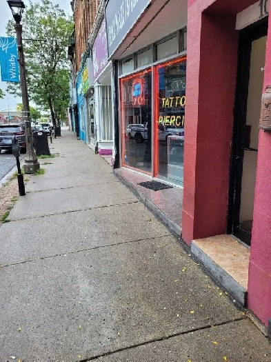 One Bedroom Apartment Brock and Dundas Whitby