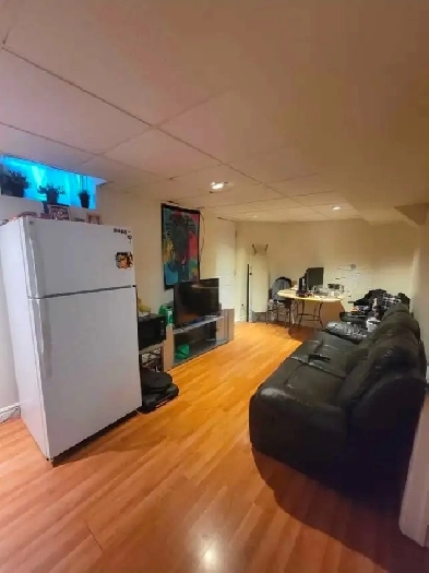 1 Bedroom basement available from April 1st