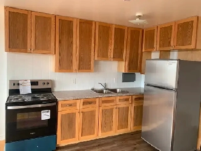 Lge Open 1Bdrm w/MthFree New Kitchen HardwoodFl@Kennedy/Eglinton Image# 5