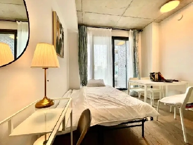 Fully furnished  new studio near UQAM Available fr April 1st