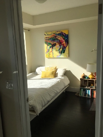 1850 Bright  Modern 1bed  1bath condo Kitchener