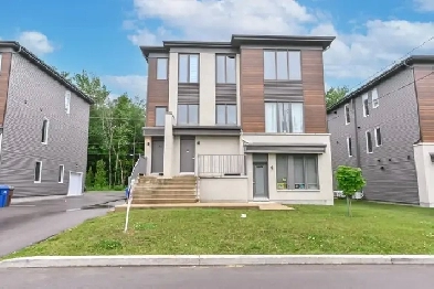 4 ½ avec garage à louer Mirabel (secteur St-Canut) - 1900$