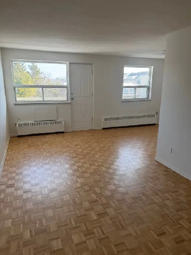 1 bedroom 1 bathroom apartment for rent in Stouffville,  ON Image# 1