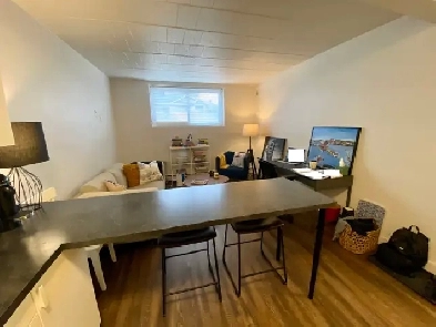 Cozy 1 Bedroom near Downtown St Catharines