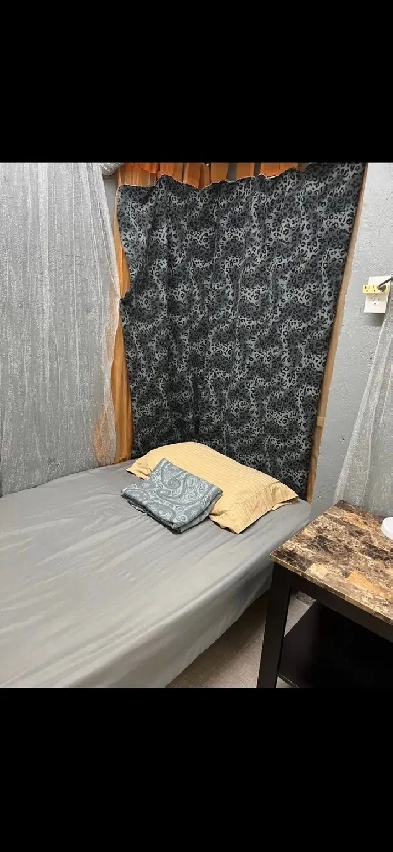 Weston and Eglinton | female only Image# 1