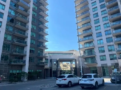 One unfurnished private room and bathroom available in Penthouse Image# 9