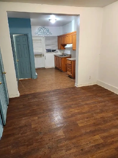 3 1/2 A Louer Sur La Rue Claude A Verdun Image# 5