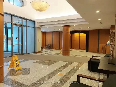 Beautifully renovated large One-bedroom condo In North York Image# 1