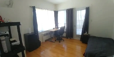 1er juillet à côté Cégep Garneau pour étudiant(e) non fumeur(eus Image# 1