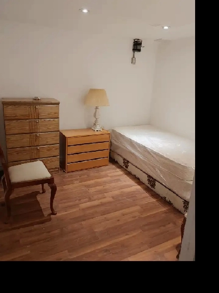 Furnished Bedroom For Rent! Image# 6