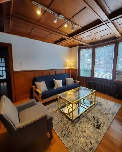 Bloor & Ossington - Downtown Toronto Suite Image# 3