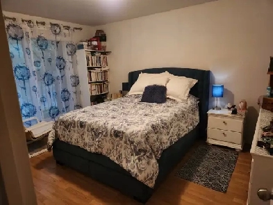 Pointe-aux-trembles beau grand 4 1 /2 situé à l'étage Image# 6