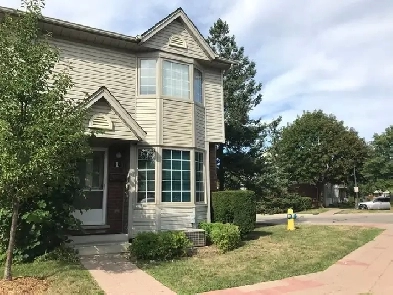 beautiful 3 bed townhouse for rent near north Costco