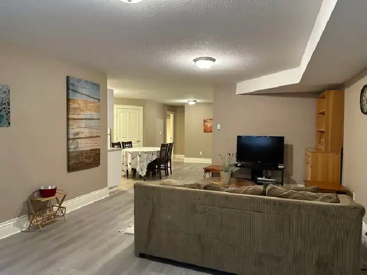 North Nanaimo one bedroom suite $1650 available on April 1st