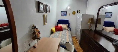 Chambre privée à Montréal tout inclus, fille étudiante ou femme