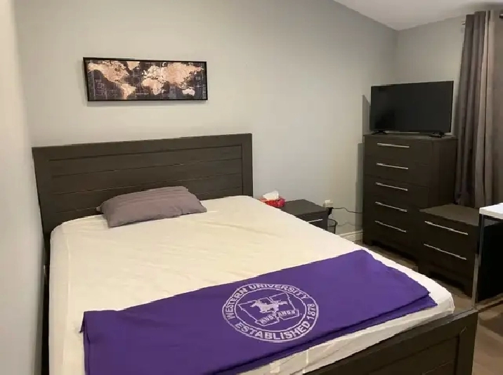 Furnished Master Bedroom - All Utilities Included - Close to UWO