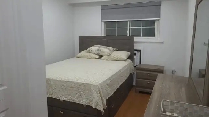 2 Furnished Bedrooms for Rent – Mississauga (Near Square One)Av