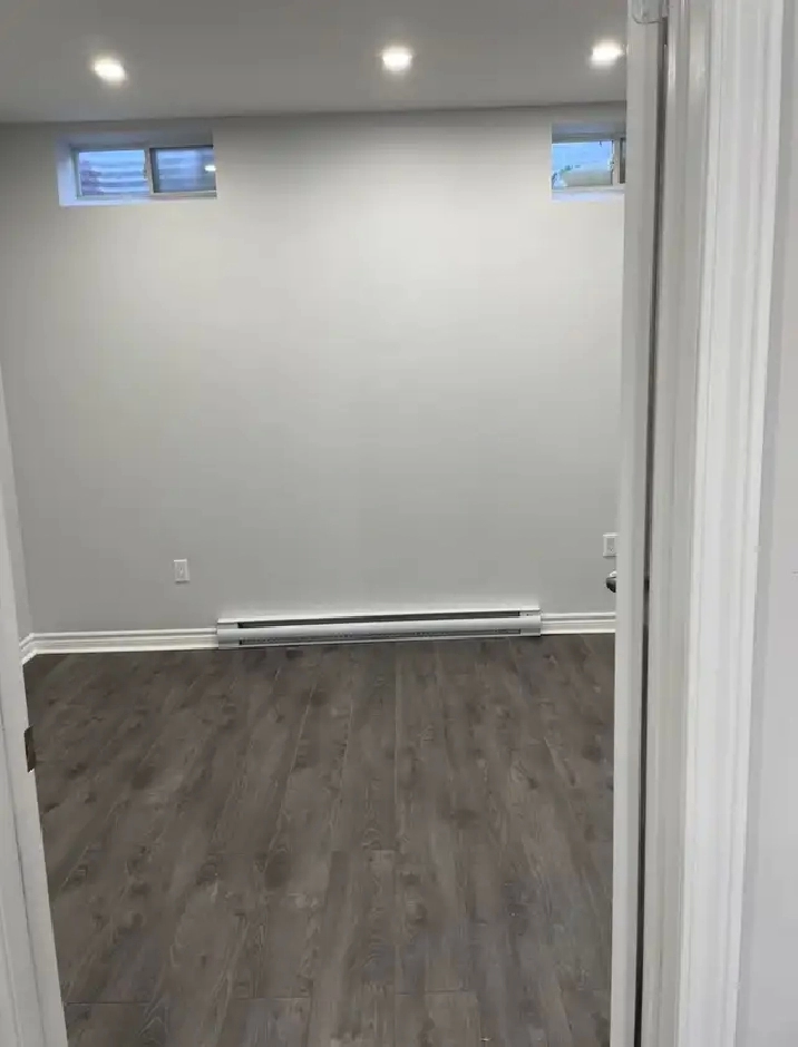 A shared, furnished room for rent from April 1st