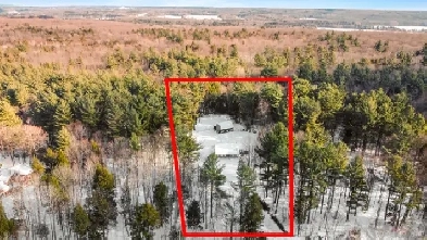 Fermette à vendre dans la montagne de Rigaud